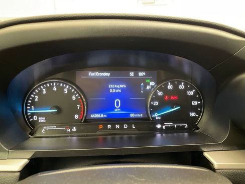 Used 2023 Ford Explorer XLT RWD image 13