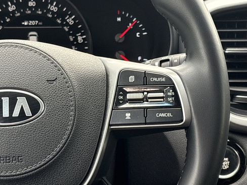 Used 2019 Kia Sorento EX image 26