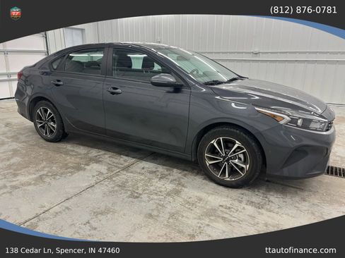 Used 2024 Kia Forte LXS w/ LXS Technology Package FWD image 10