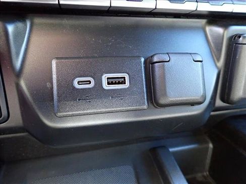 Used 2020 GMC Sierra 2500 AT4 w/ AT4 Preferred Package AWD/4WD image 20