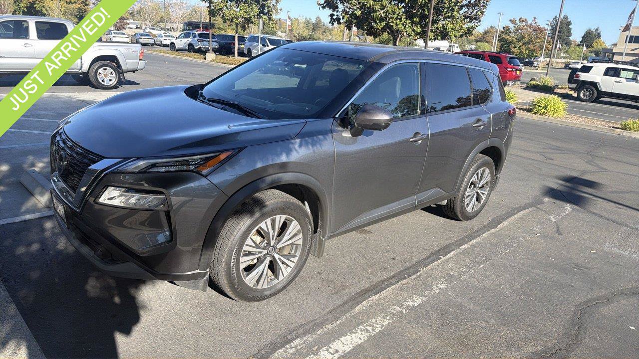 Used 2021 Nissan Rogue SV FWD image 1