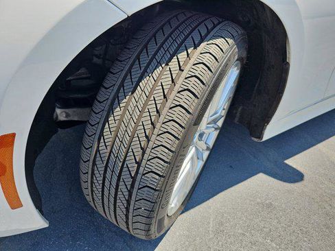 Used 2024 BMW 330i Sedan w/ Convenience Package image 32