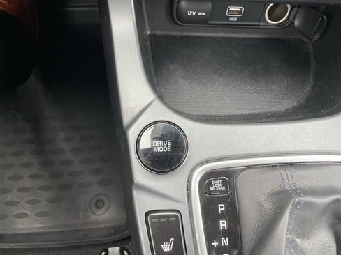 Used 2021 Kia Seltos S image 42