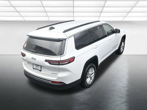 New 2025 Jeep Grand Cherokee L Laredo image 16