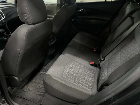 Used 2023 Chevrolet Equinox LT FWD image 11