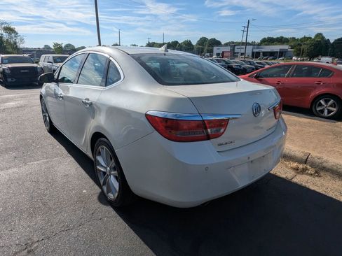Used 2012 Buick Verano Leather FWD image 5