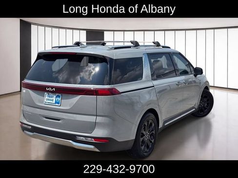 Used 2024 Kia Carnival SX Prestige FWD image 6