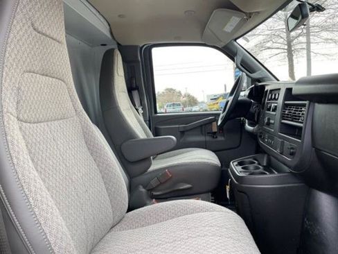 New 2025 Chevrolet Express 3500 w/ Power Convenience Package image 9