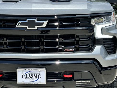 Used 2025 Chevrolet Silverado 1500 LT Trail Boss w/ Convenience Package II AWD/4WD image 10