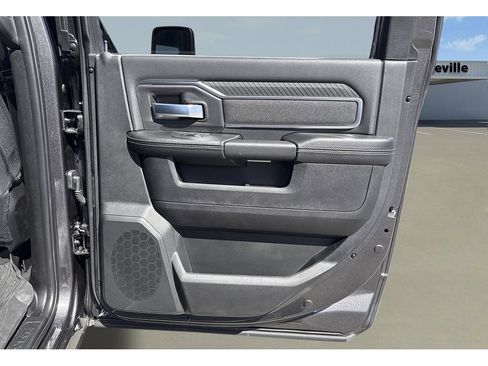 New 2026 RAM 2500 Big Horn AWD/4WD image 24
