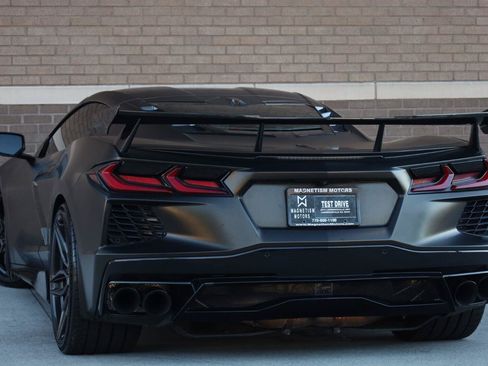 Used 2021 Chevrolet Corvette Stingray Preferred Cpe w/ Z51 Performance Package RWD image 11