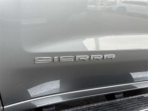 New 2026 GMC Sierra 1500 SLT w/ SLT Premium Plus Package image 13