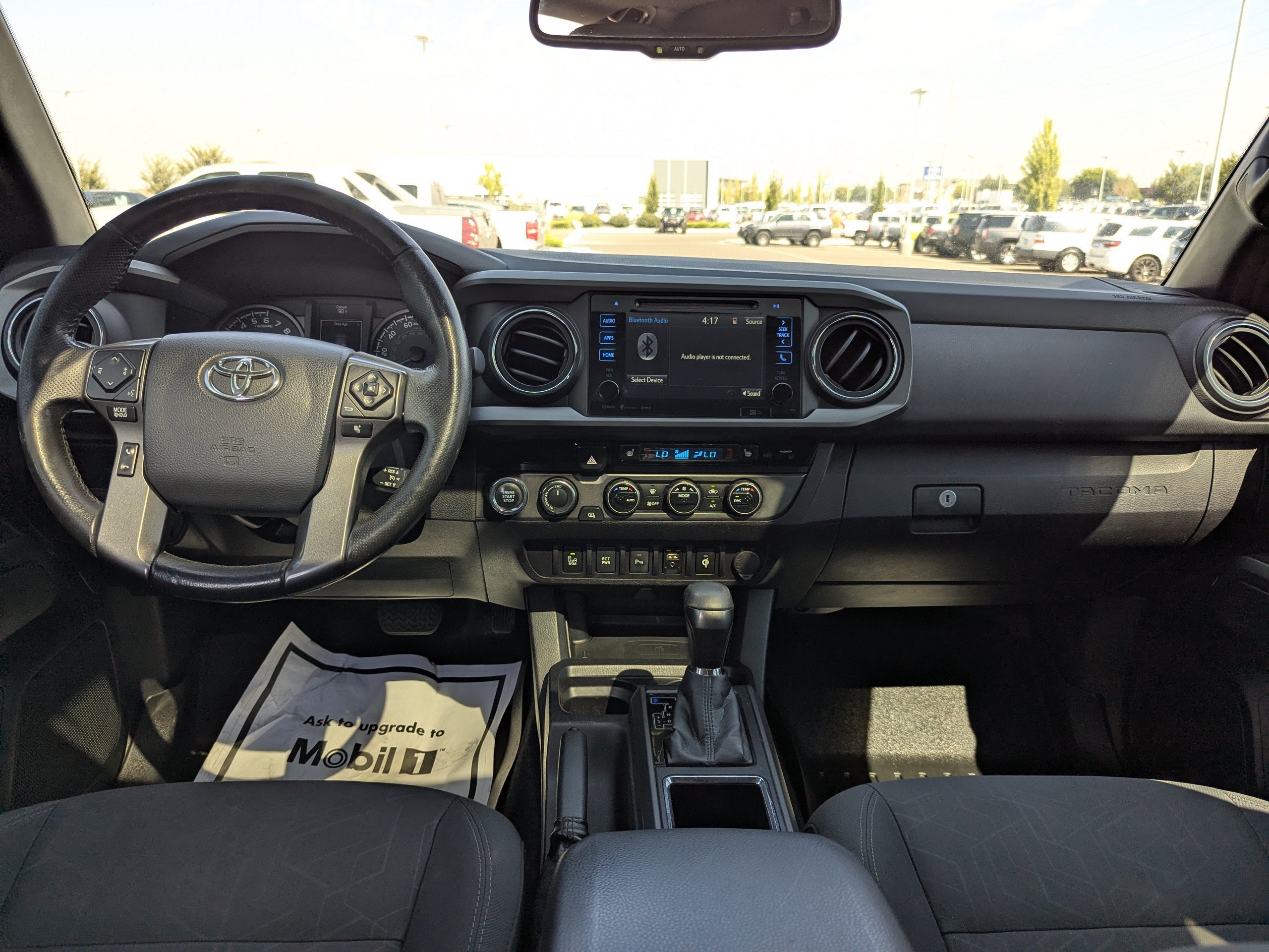 Used 2017 Toyota Tacoma TRD Off-Road AWD/4WD image 27