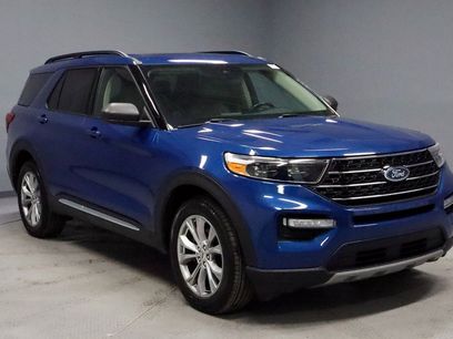 Certified 2020 Ford Explorer XLT w/ Equipment Group 202A