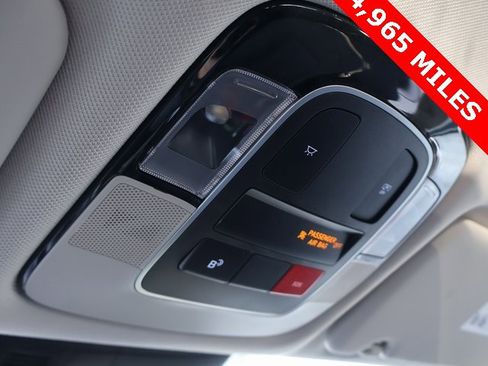 Used 2025 Hyundai Tucson SE image 23