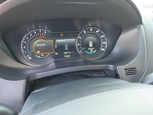 Used 2018 Ford Explorer Platinum AWD/4WD image 17