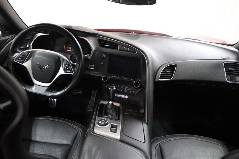Used 2019 Chevrolet Corvette Grand Sport RWD image 9
