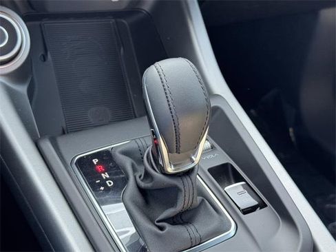 New 2025 Alfa Romeo Tonale w/ Premium Package image 16