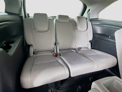 Used 2023 Honda Odyssey EX image 28
