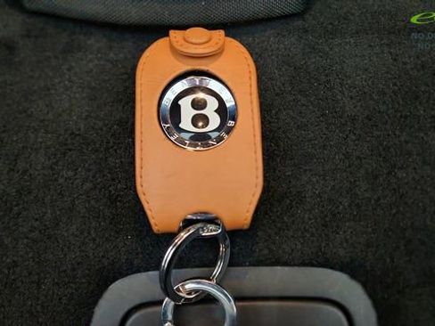 Used 2022 Bentley Continental GT AWD/4WD image 67