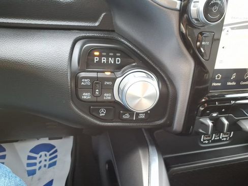 Used 2023 RAM 1500 Laramie AWD/4WD image 15