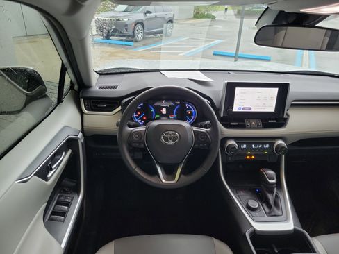 Certified 2025 Toyota RAV4 XLE Premium image 26