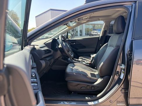 Used 2025 Subaru Crosstrek 2.5i Limited AWD/4WD image 9