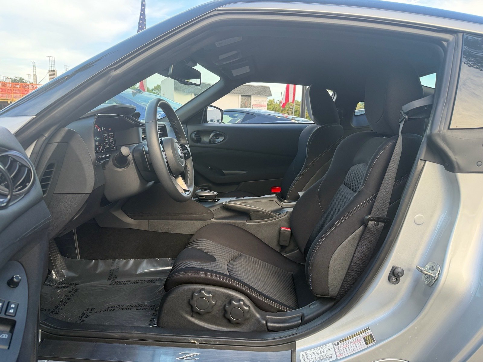 Certified 2024 Nissan Z Sport w/ Floor Mat Package RWD image 9