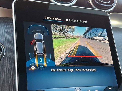 Used 2026 Mercedes-Benz GLC 300 4MATIC image 15