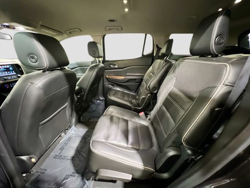 Used 2017 GMC Acadia Denali w/ Technology Package image 17