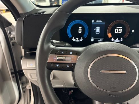 Certified 2024 Hyundai Kona SEL AWD/4WD image 13