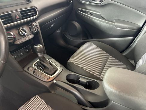 Used 2019 Hyundai Kona SEL image 24