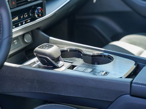 New 2026 Nissan Rogue SV image 20