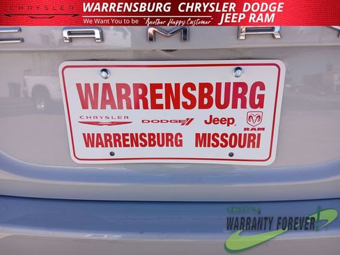 Used 2024 Toyota Camry LE FWD image 33