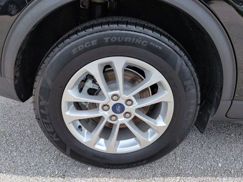 Certified 2022 Ford Escape SE FWD image 11