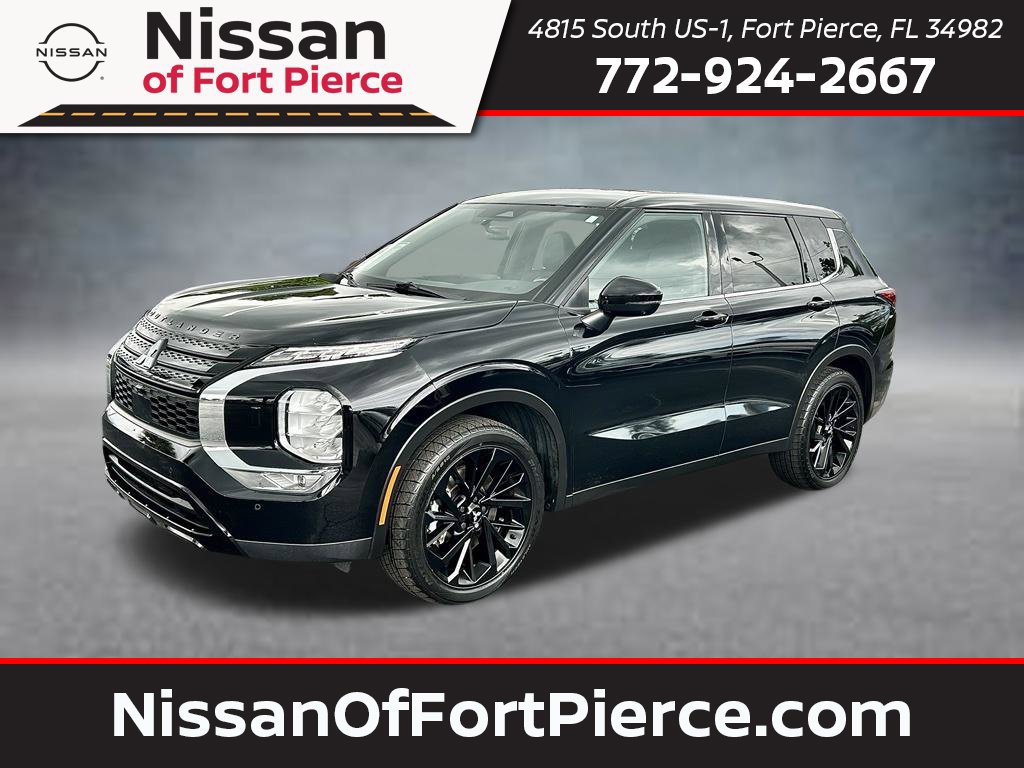 Used 2023 Mitsubishi Outlander SE Black Edition AWD/4WD 360° Tour