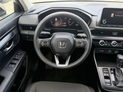 Used 2023 Honda CR-V LX image 13