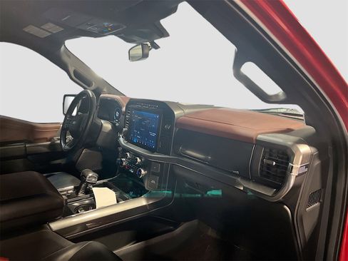 Used 2023 Ford F150 Lariat image 30