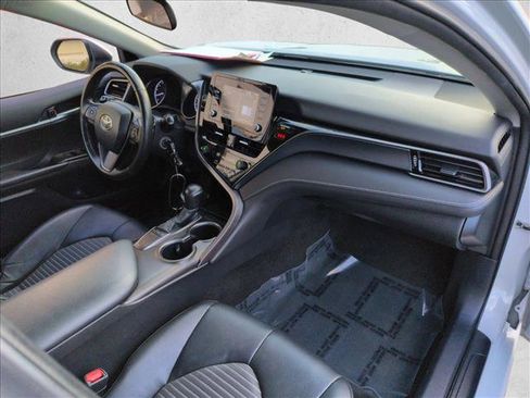 Used 2023 Toyota Camry SE FWD image 21