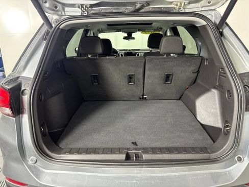 Used 2024 Chevrolet Equinox LT AWD/4WD image 35
