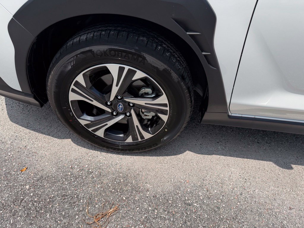 Used 2026 Subaru Crosstrek 2.5i Premium AWD/4WD image 10