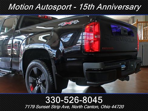 Used 2021 Chevrolet Colorado LT w/ Redline Special Edition AWD/4WD image 8