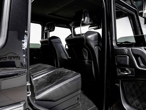 Used 2017 Mercedes-Benz G 550 Squared image 34