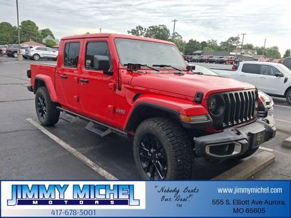 Used 2022 Jeep Gladiator Overland w/ Popular Equipment Package