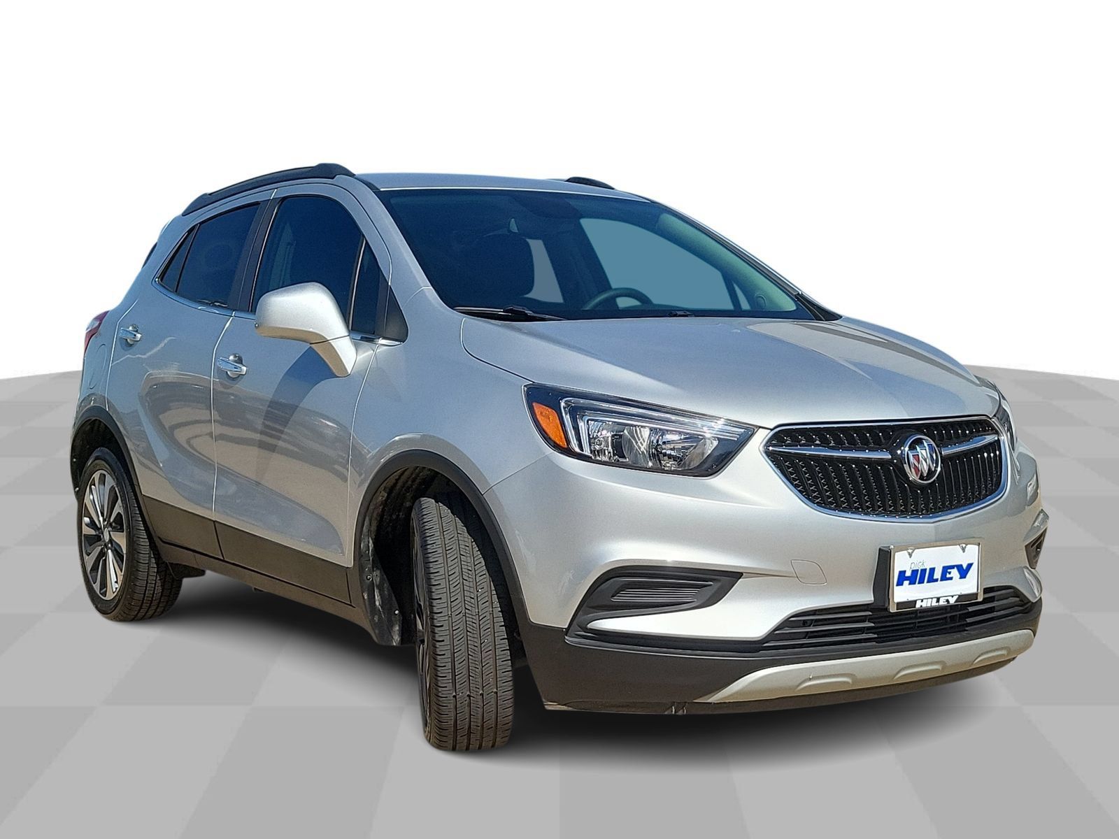 Used 2022 Buick Encore Preferred w/ Safety Package FWD image 2