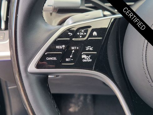Used 2024 Mercedes-Benz S 500 4MATIC image 28
