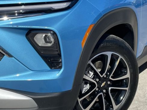 Used 2025 Chevrolet TrailBlazer LT image 8