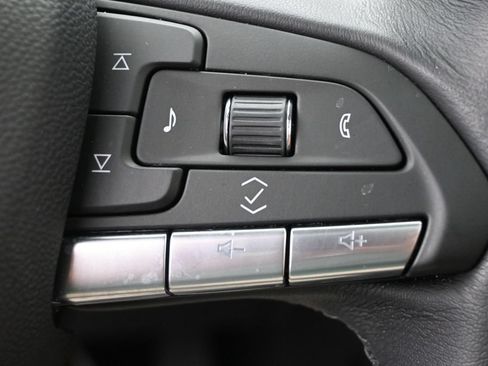 Used 2024 Cadillac XT4 Premium Luxury w/ Active Safety Package FWD image 14