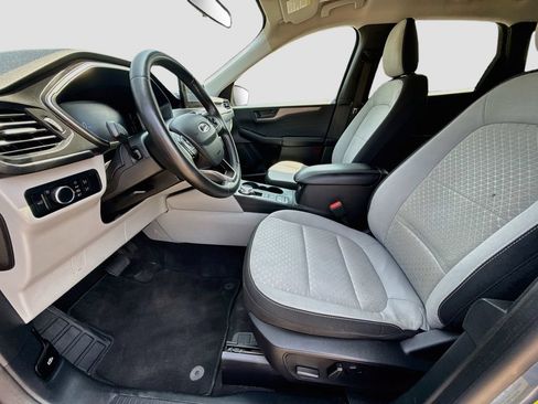 Used 2024 Ford Escape Active FWD image 21
