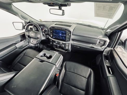 Used 2022 Ford F150 Lariat w/ Max Trailer Tow Package image 12